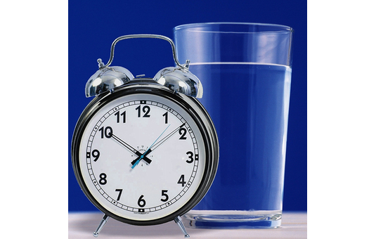 What time of day is it best to drink water?